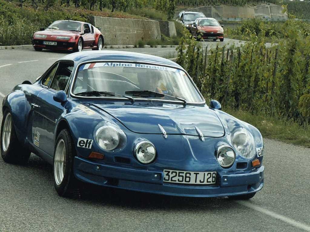 A 110 1100 Club Alpine Et Renault Anciennes Drome Ardeche A 110 1100 Club Alpine Et Renault Anciennes Drome Ardeche